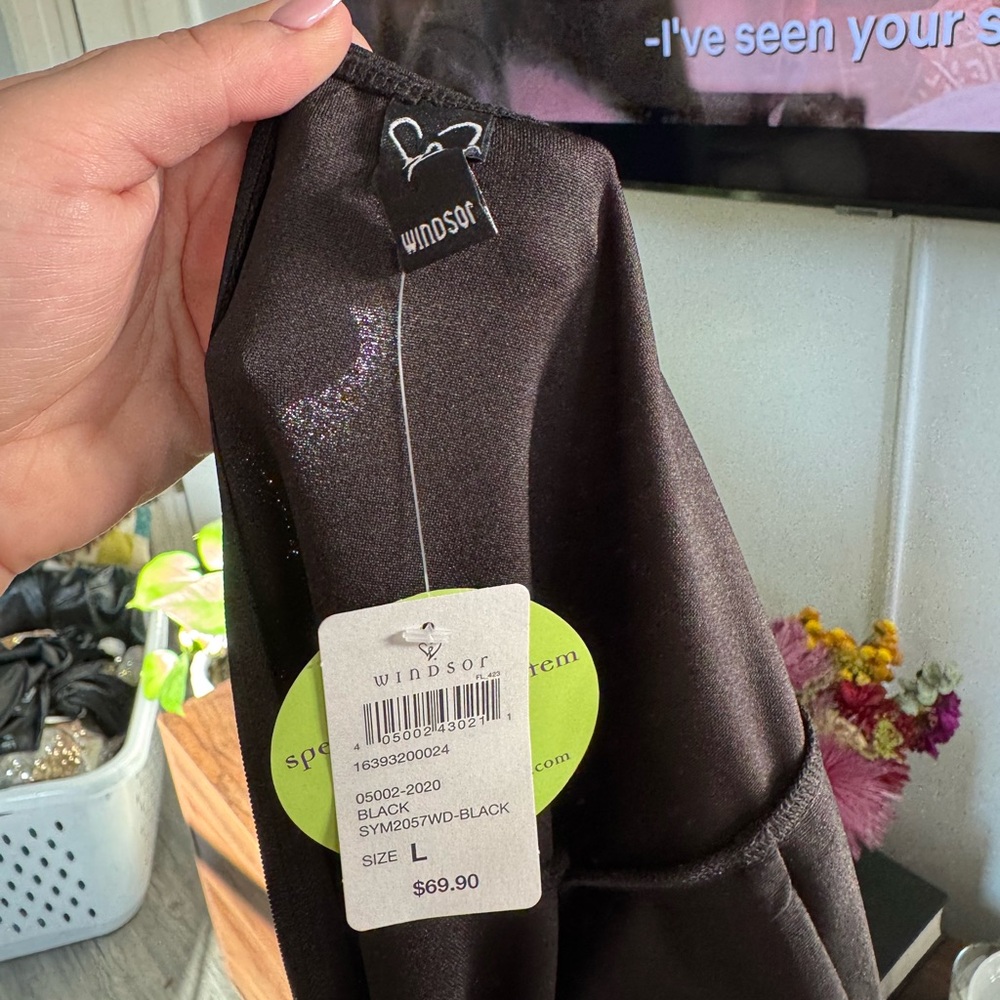 Black evening gown - Windsor, new with tags perfect condition